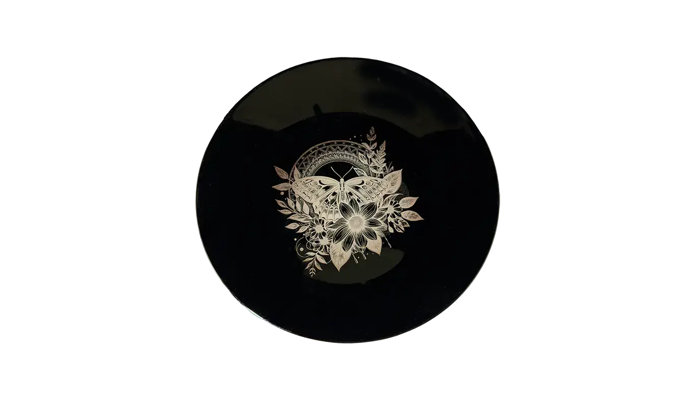 custom-laser-engraved-kitchen-tableware-glass-plate-butterfly