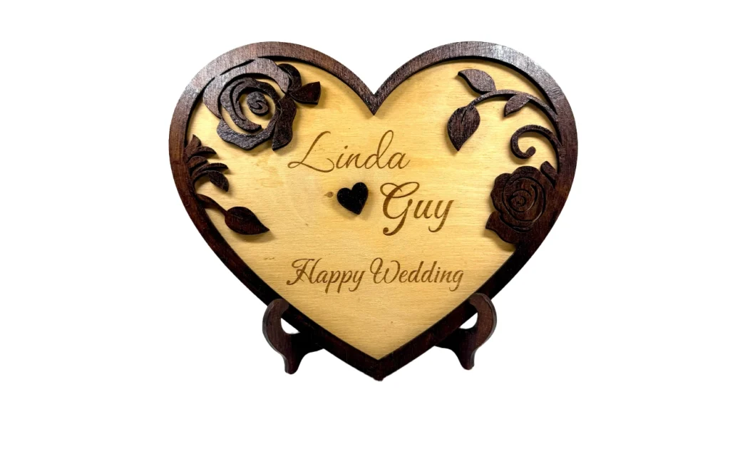 Marriage-events-table-decoration-presonalised-luxury-wood-γάμος-συνέδρια-κατά-παραγγελία-διακόσμηση-τραπεζιού